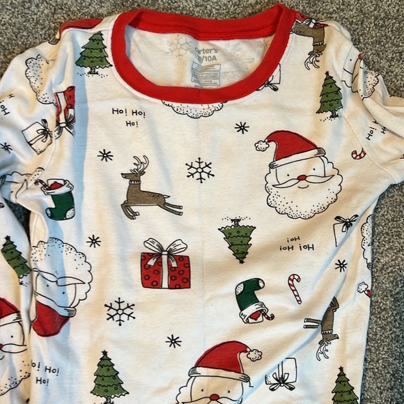 Carter’s Christmas PJ bundle! - Picture 5 of 11